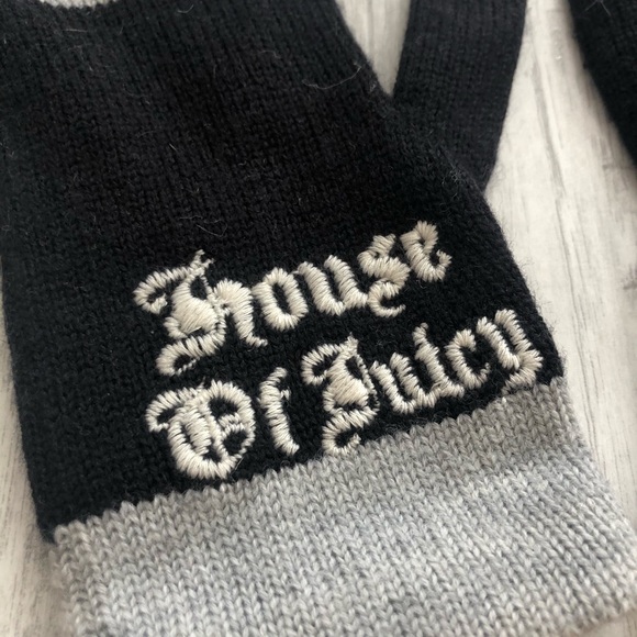 Juicy Couture Scarf and Glove Set - Picture 5 of 8